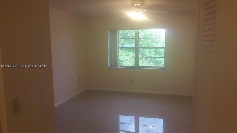 Unit for sale at 4384 NW 9th Ave, Deerfield Beach, FL 33064