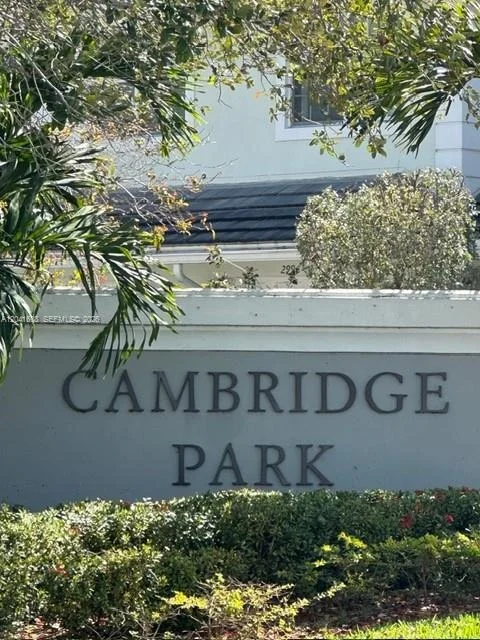 Unit for sale at 3011 NW 30th Ave, Oakland Park, FL 33311