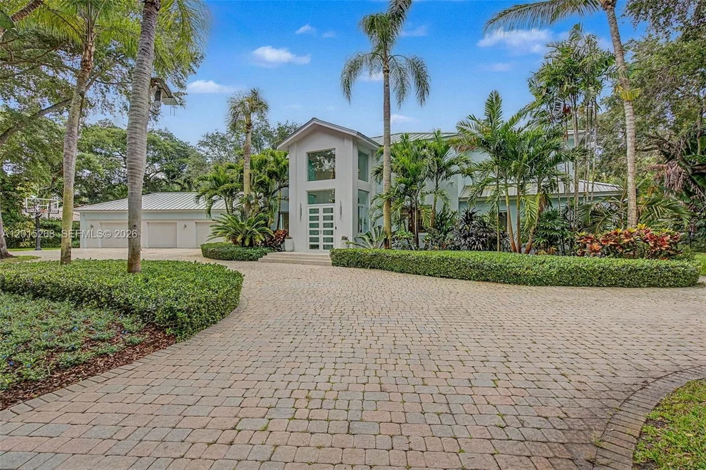 Unit for sale at 5790 SW 96th St, Pinecrest, FL 33156