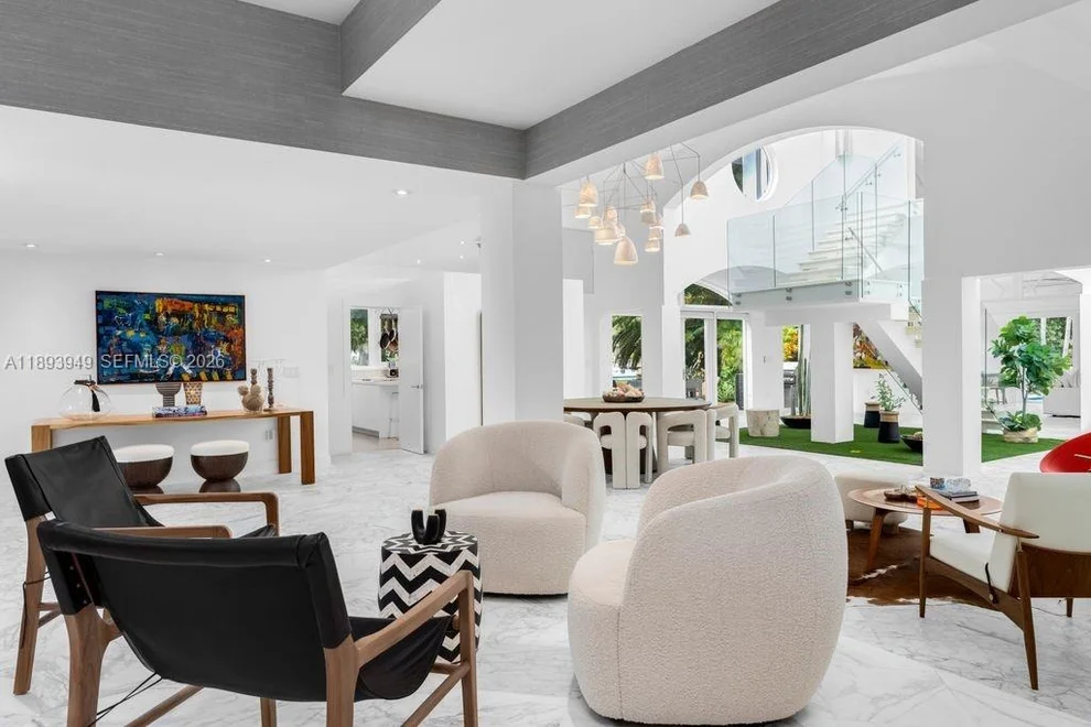 Unit for sale at 755 Blue Rd, Coral Gables, FL 33146