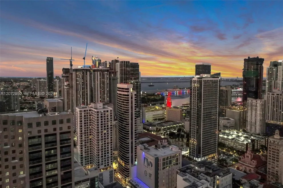 Unit for sale at 225 N Miami Ave, Miami, FL 33128