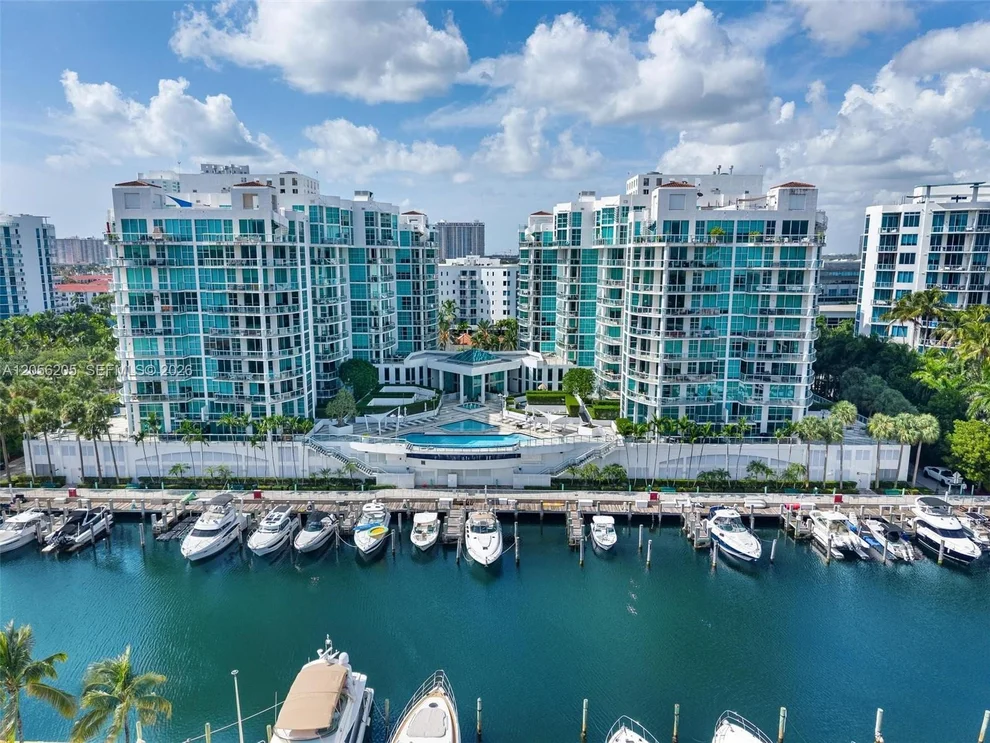 Unit for sale at 3131 NE 188th St, Aventura, FL 33180