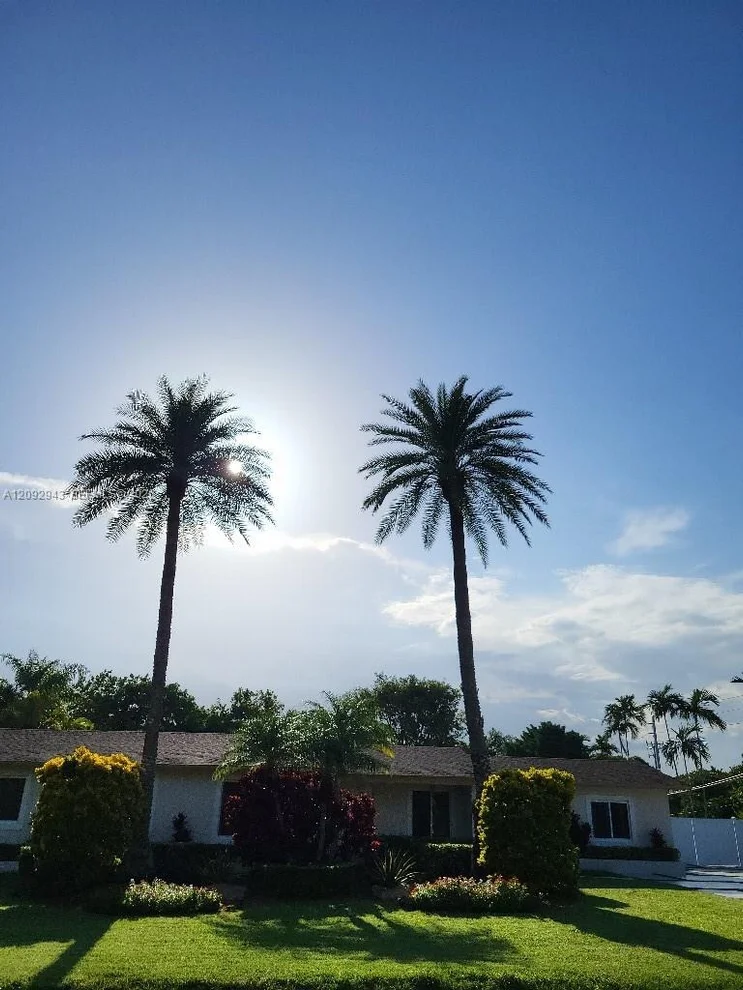 Unit for sale at 12804 SW 94th Pl, Miami, FL 33176