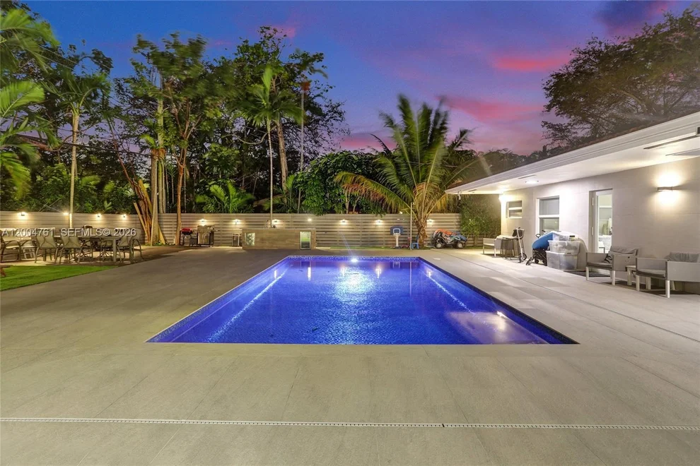 Unit for sale at 2126 NE 187th St, North Miami Beach, FL 33179