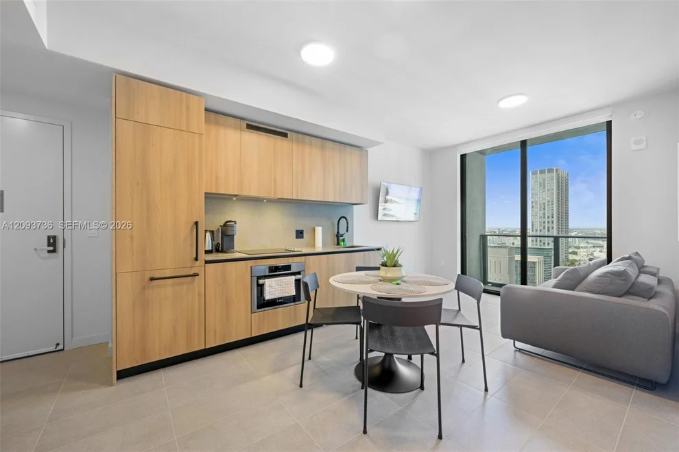 Unit for sale at 121 NE 5th St, Miami, FL 33132