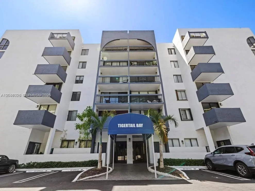Unit for sale at 2715 Tigertail Ave, Miami, FL 33133