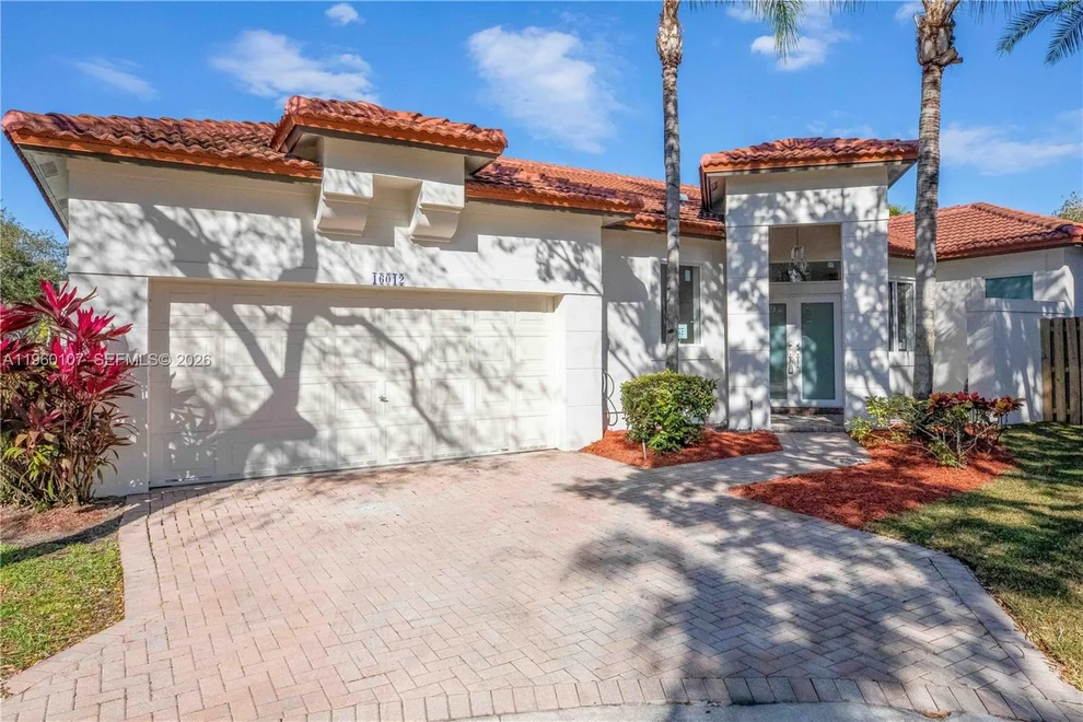 Unit for sale at 16012 Opal Creek Dr, Weston, FL 33331