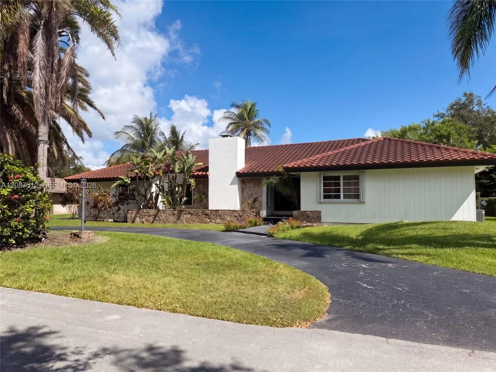 Unit for sale at 7745 SW 183rd Ter, Palmetto Bay, FL 33157