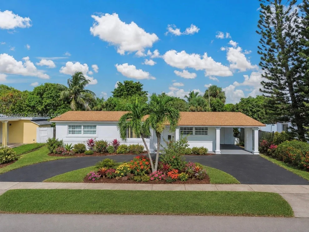 Unit for sale at 621 SW 30th Ave, Fort Lauderdale, FL 33312