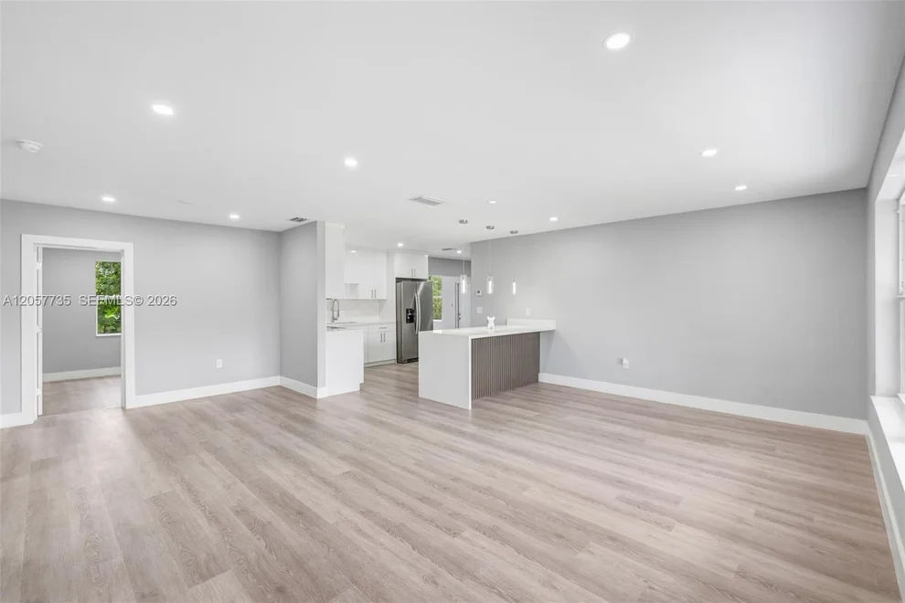 Unit for sale at 6420 NW 26th St, Sunrise, FL 33313