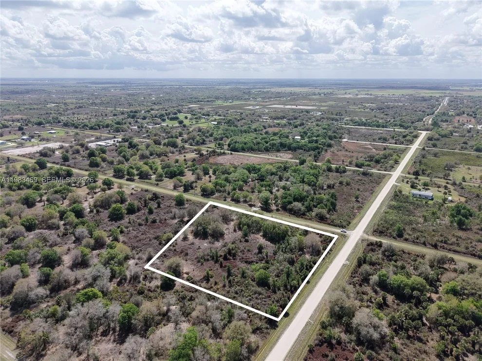 Unit for sale at 20755 NW 262ND, Okeechobee, FL 34972