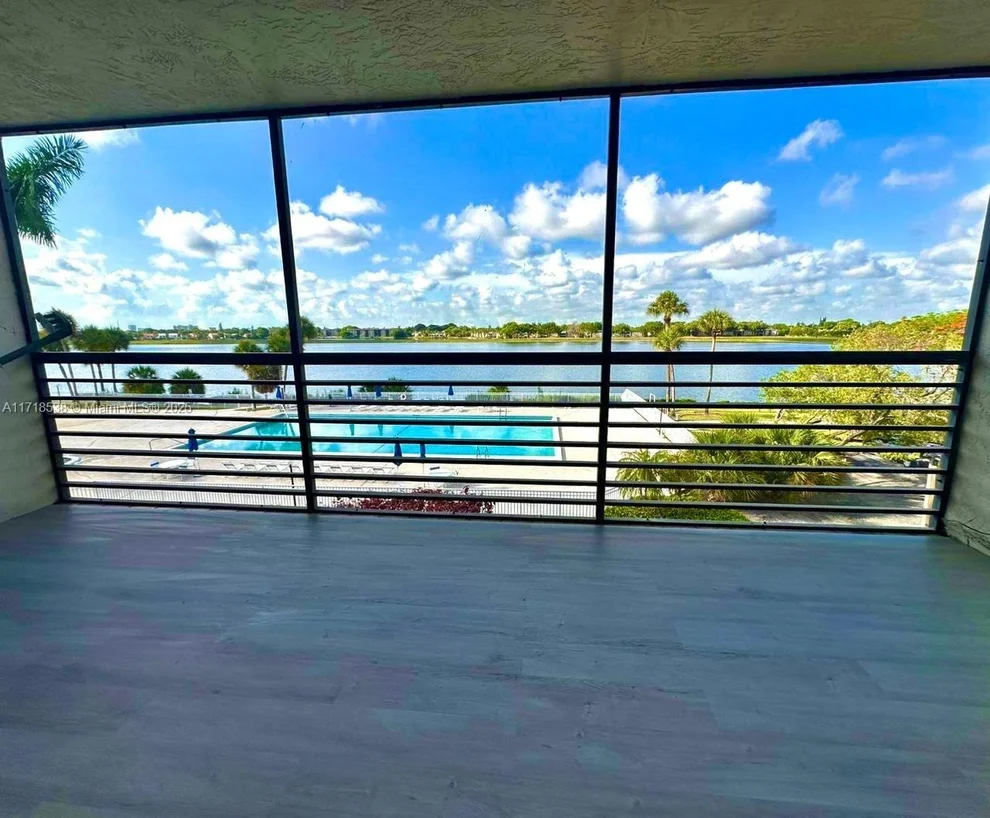 Unit for sale at 20840 San Simeon Way, Miami, FL 33179