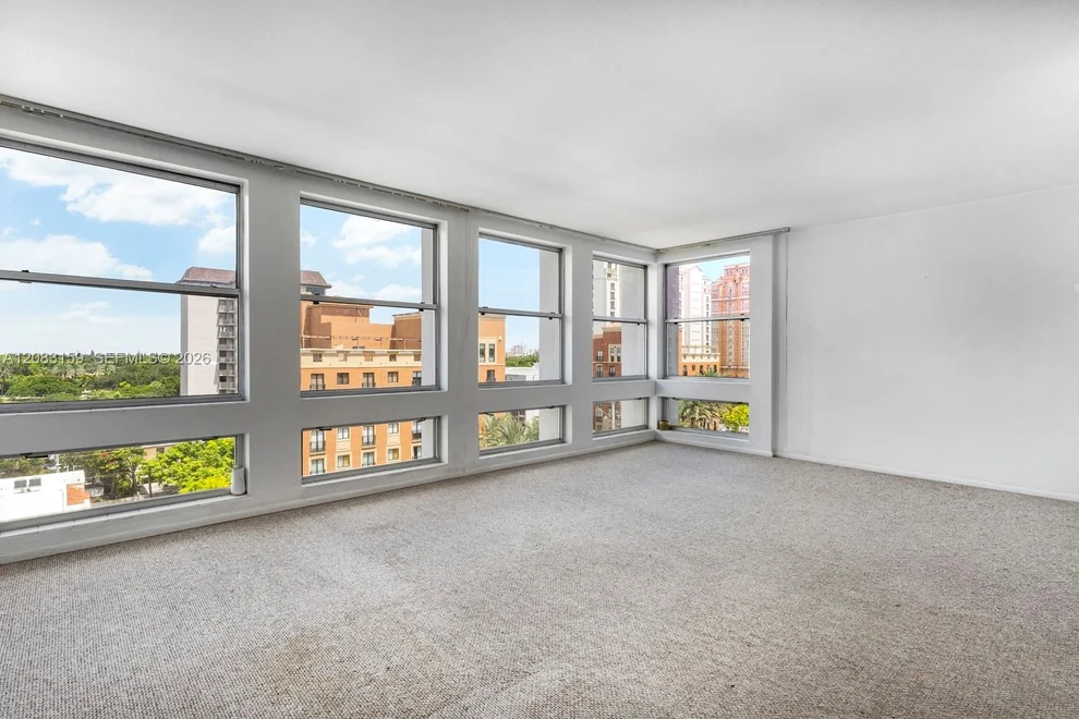 Unit for sale at 700 Biltmore Way, Coral Gables, FL 33134