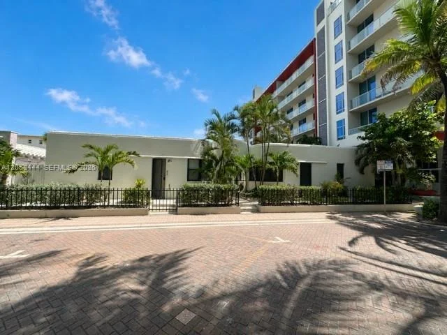 Unit for sale at 323 Fillmore St, Hollywood, FL 33019