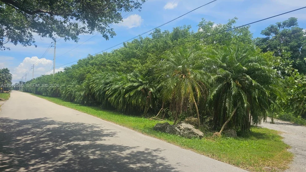 Unit for sale at 5800 SW 210th TERRACE, Southwest Ranches, FL 33332