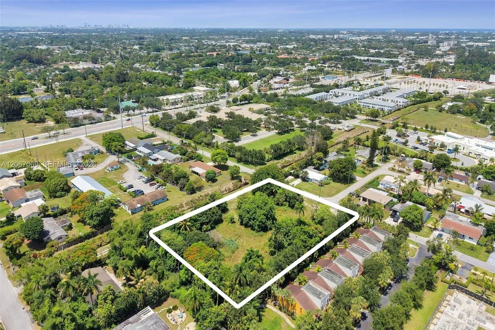 Unit for sale at 4137 Gulfstream Rd, Lake Worth, FL 33461