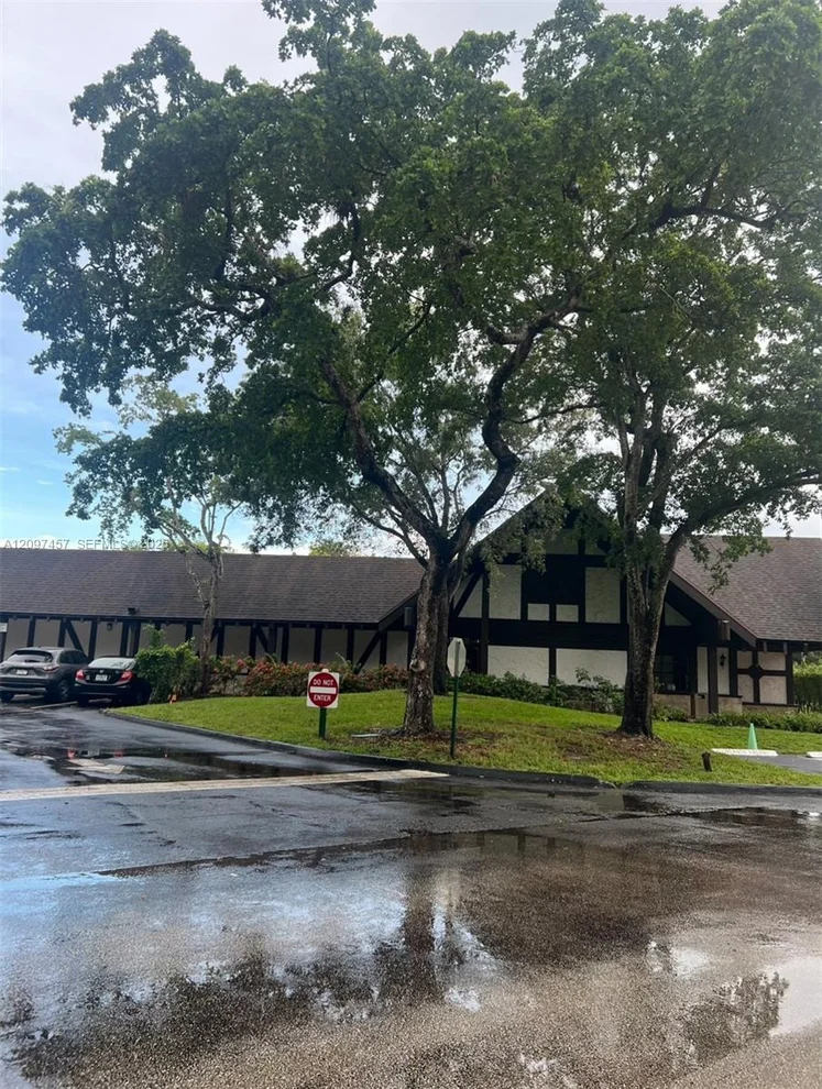 Unit for sale at 3680 Inverrary Dr, Lauderhill, FL 33319