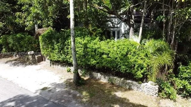 Unit for sale at 3564 Linden Ln, Miami, FL 33133