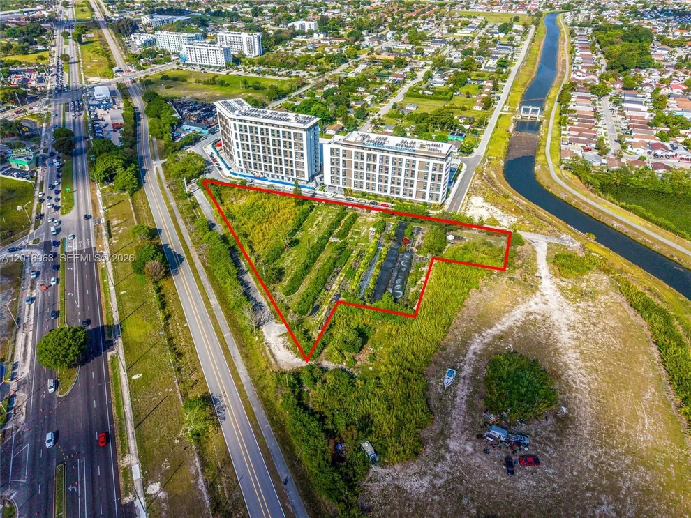 Unit for sale at 21281 SW 117th Ave, Miami, FL 33177
