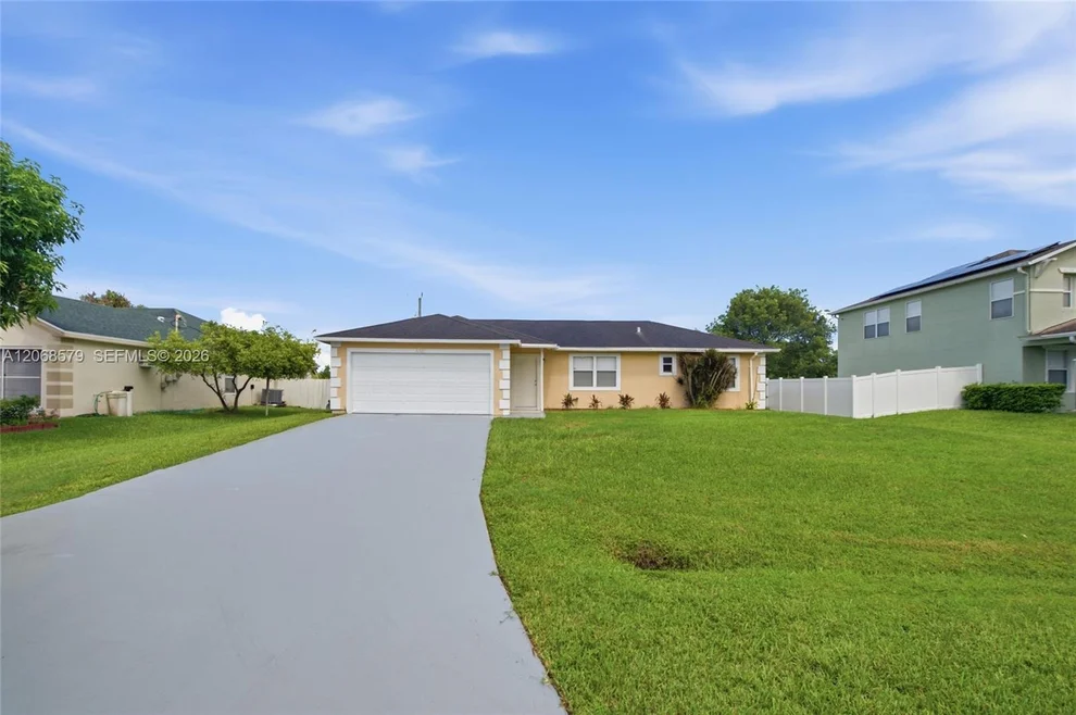 Unit for sale at 3321 SW Frankford St, Port St. Lucie, FL 34953