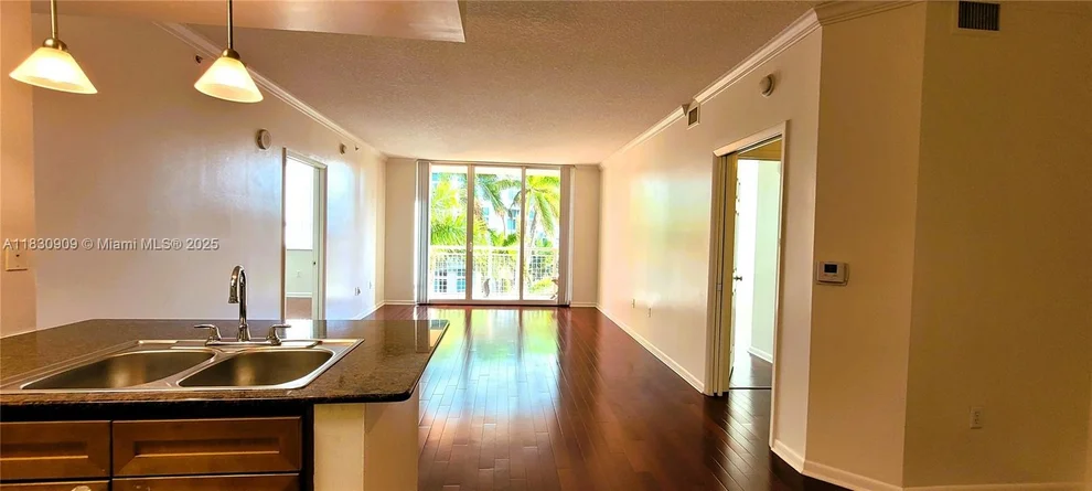 Unit for sale at 2000 N Bayshore Dr, Miami, FL 33137