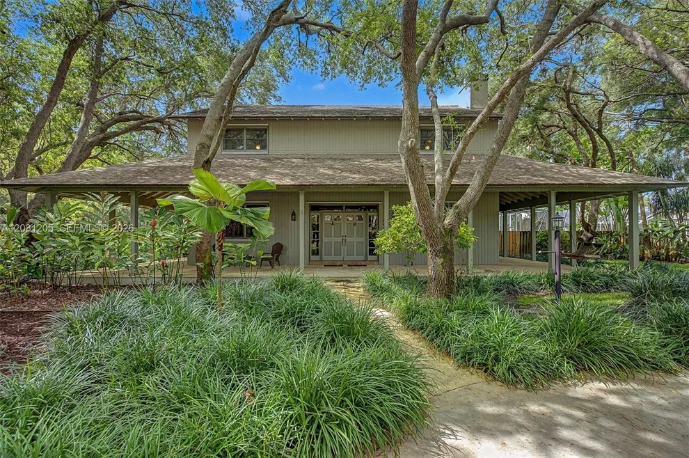 Unit for sale at 8200 SW 182nd St, Palmetto Bay, FL 33157