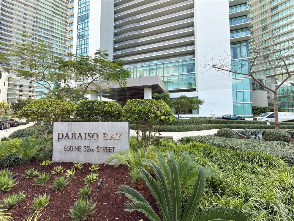 Unit for sale at 650 NE 32nd St, Miami, FL 33137