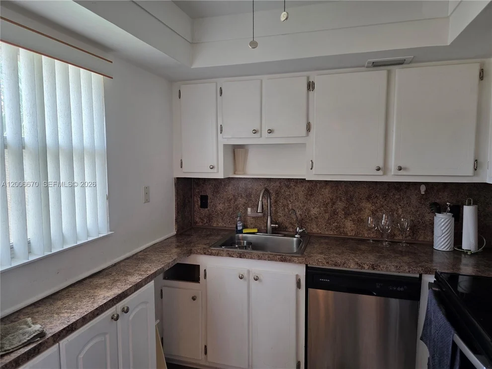 Unit for sale at 232 E Saxony E, Delray Beach, FL 33446