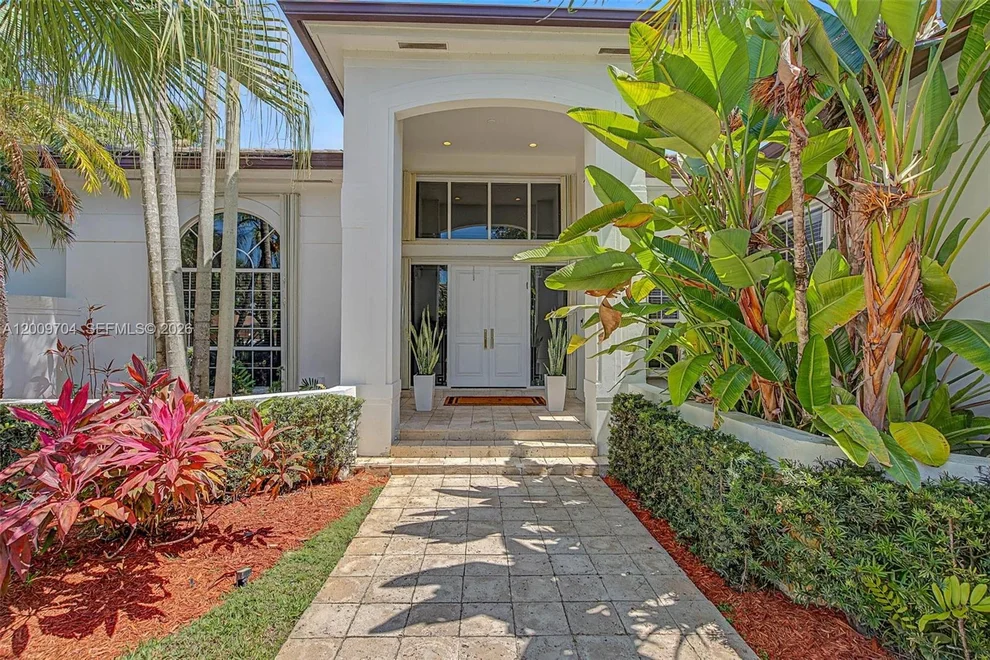 Unit for sale at 6721 SW 140th St, Palmetto Bay, FL 33158