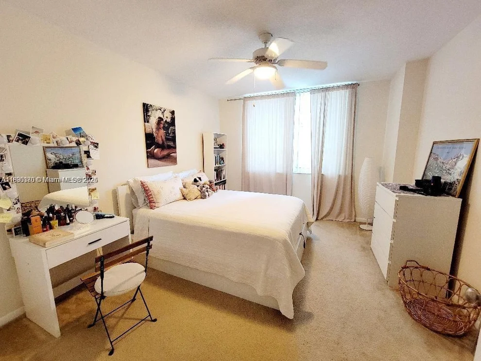 Unit for sale at 2000 N Bayshore Dr, Miami, FL 33137