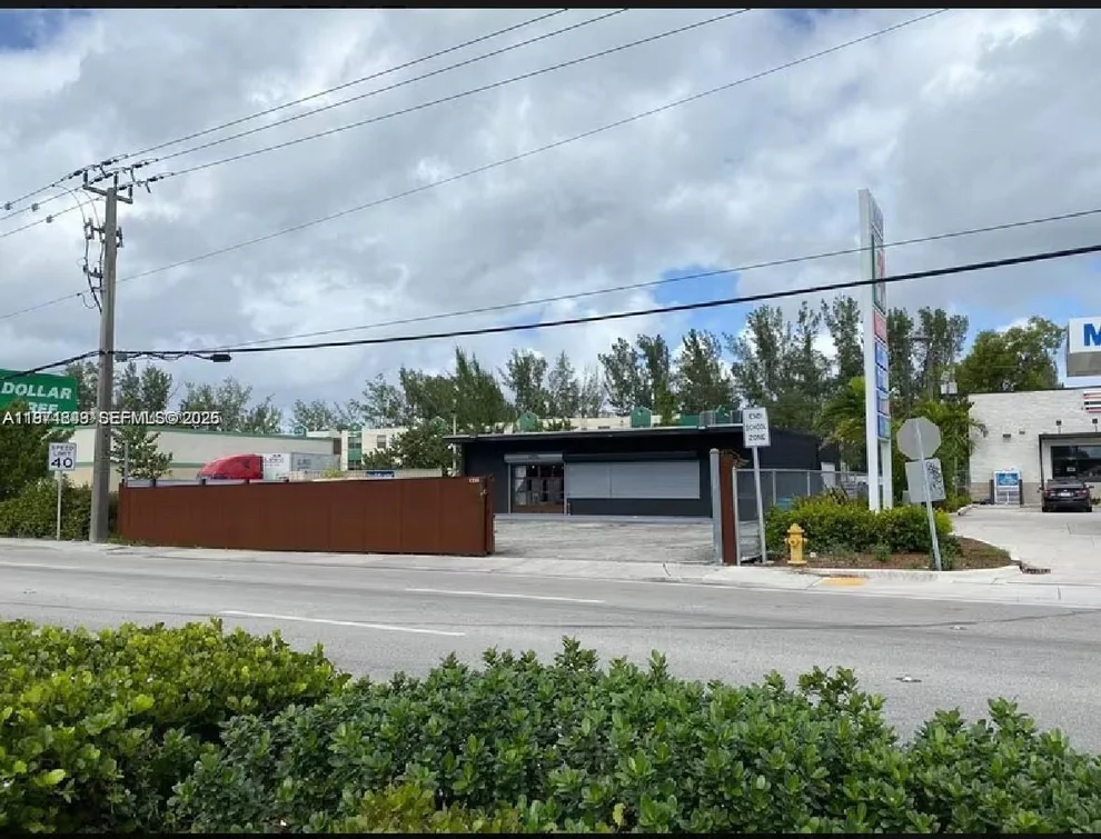 Unit for sale at 1235 NW 103rd St, Miami, FL 33147