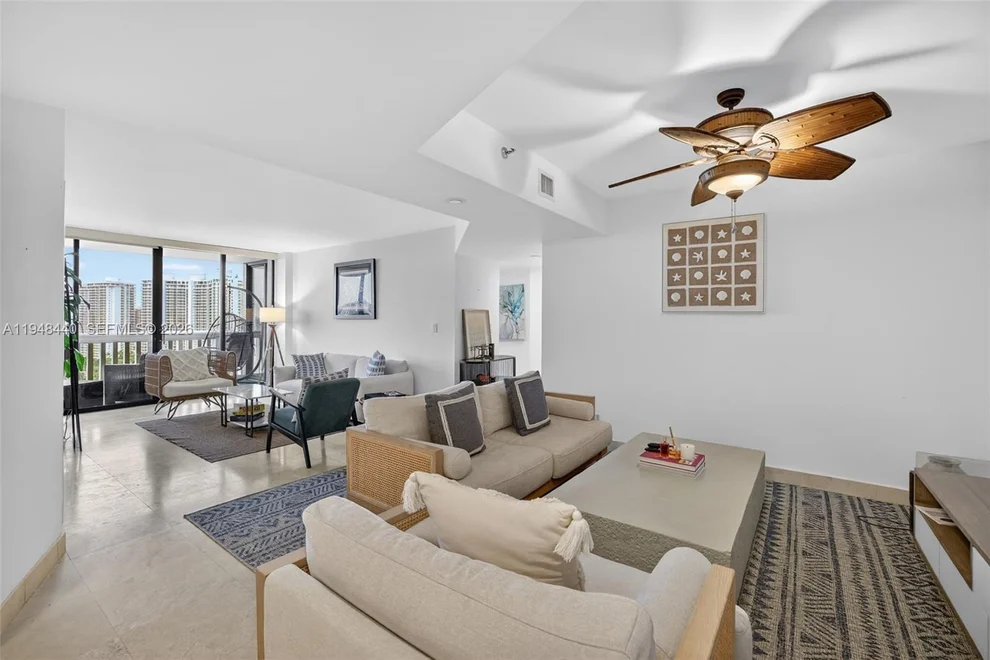 Unit for sale at 1000 Island Blvd, Aventura, FL 33160