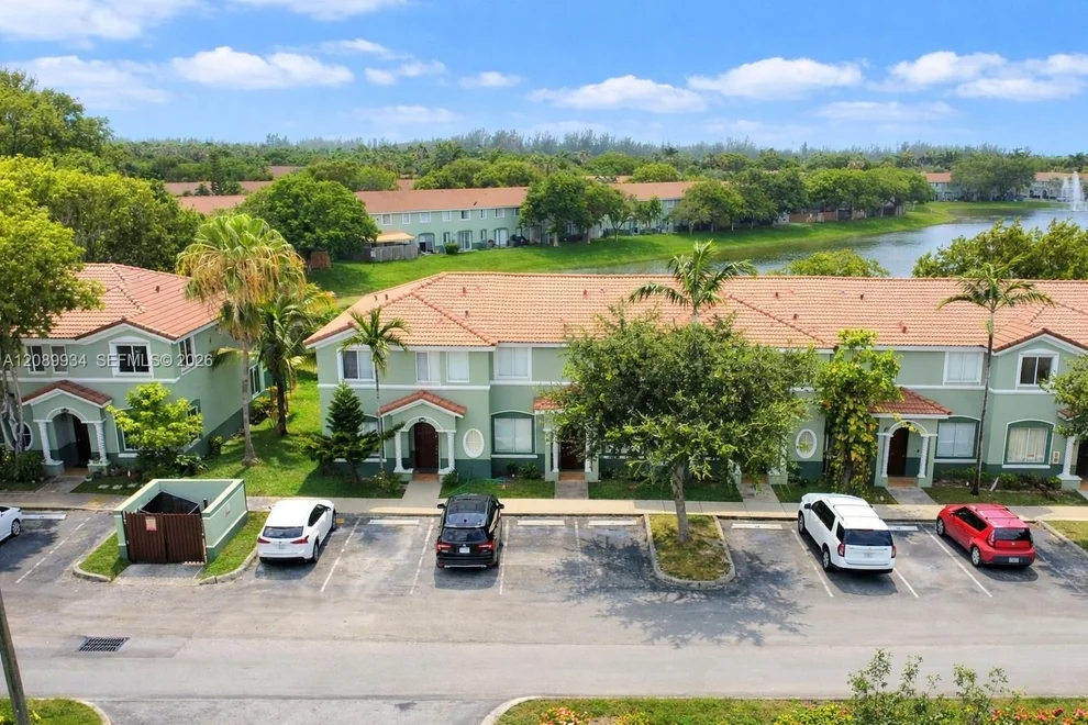 Unit for sale at 2818 SE 16th Ave, Homestead, FL 33035