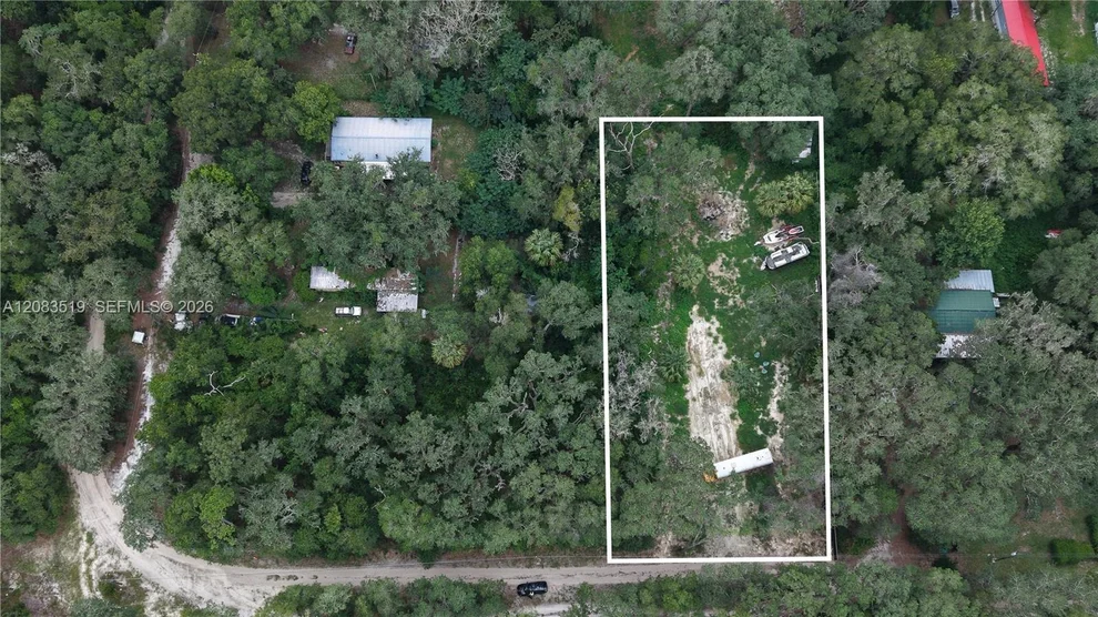 Unit for sale at 174 Ann st, Other City - In The State Of Florida, FL 32640