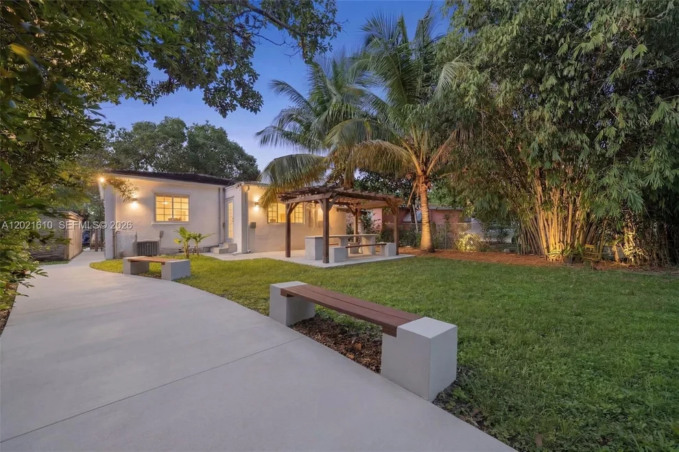 Unit for sale at 555 NE 73rd St, Miami, FL 33138