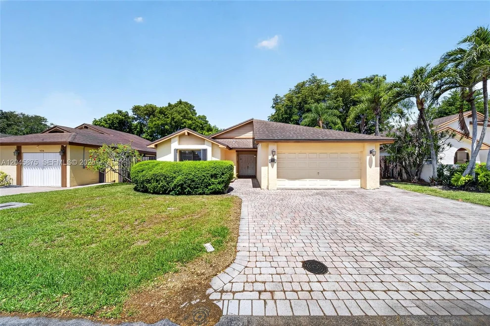 Unit for sale at 5212 SW 151st Pl, Miami, FL 33185