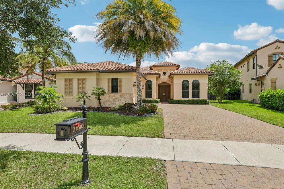 Unit for sale at 7990 NW 112th Ter, Parkland, FL 33076
