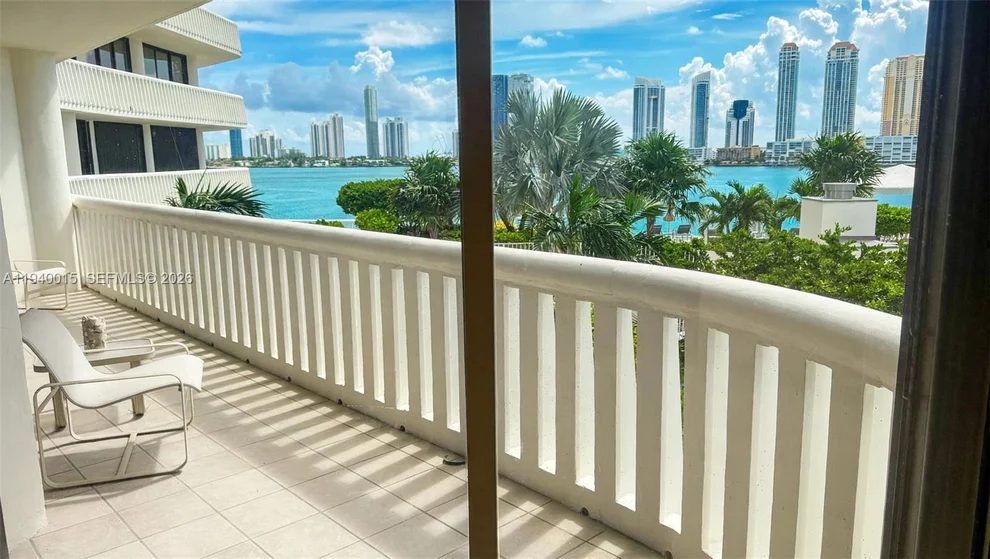 Unit for sale at 3000 Island Blvd, Aventura, FL 33160