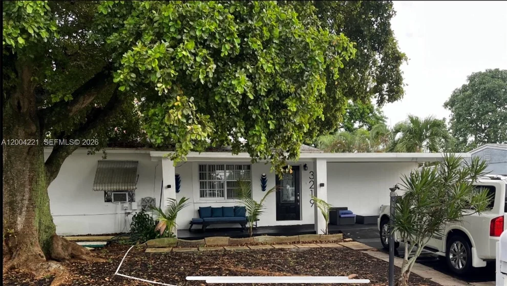Unit for sale at 3219 Buckley Ave, Lake Worth, FL 33461
