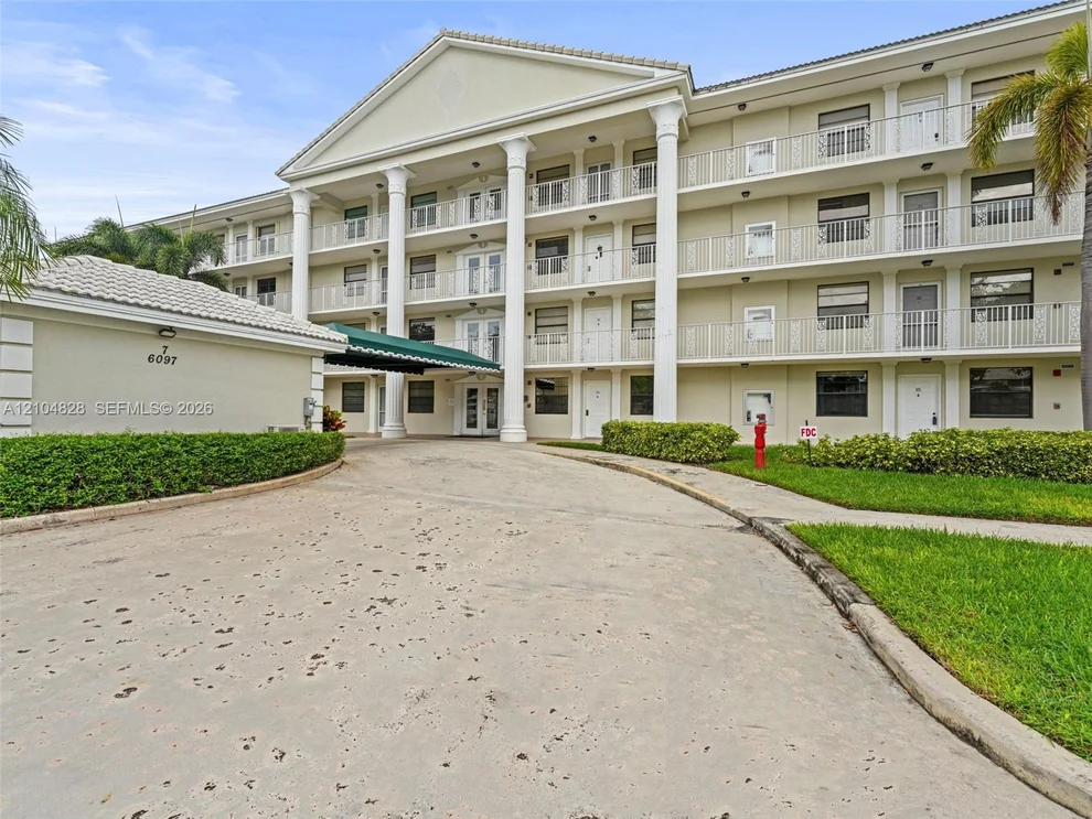 Unit for sale at 6097 Balboa Cir, Boca Raton, FL 33433