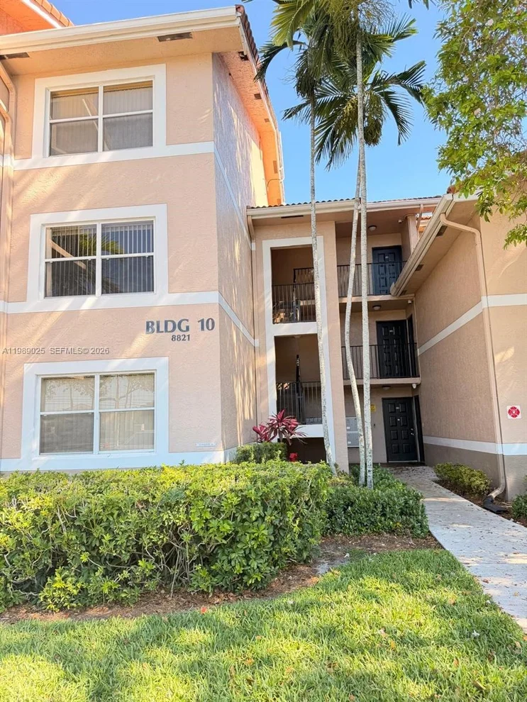 Unit for sale at 8821 Wiles Rd, Coral Springs, FL 33067