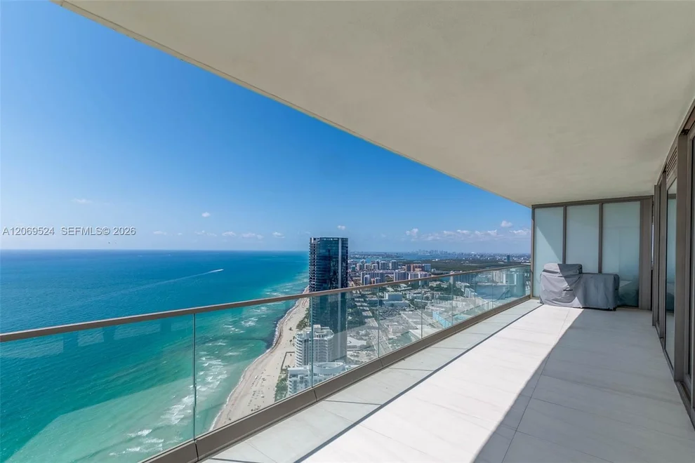Unit for sale at 18975 Collins Ave, Sunny Isles Beach, FL 33160