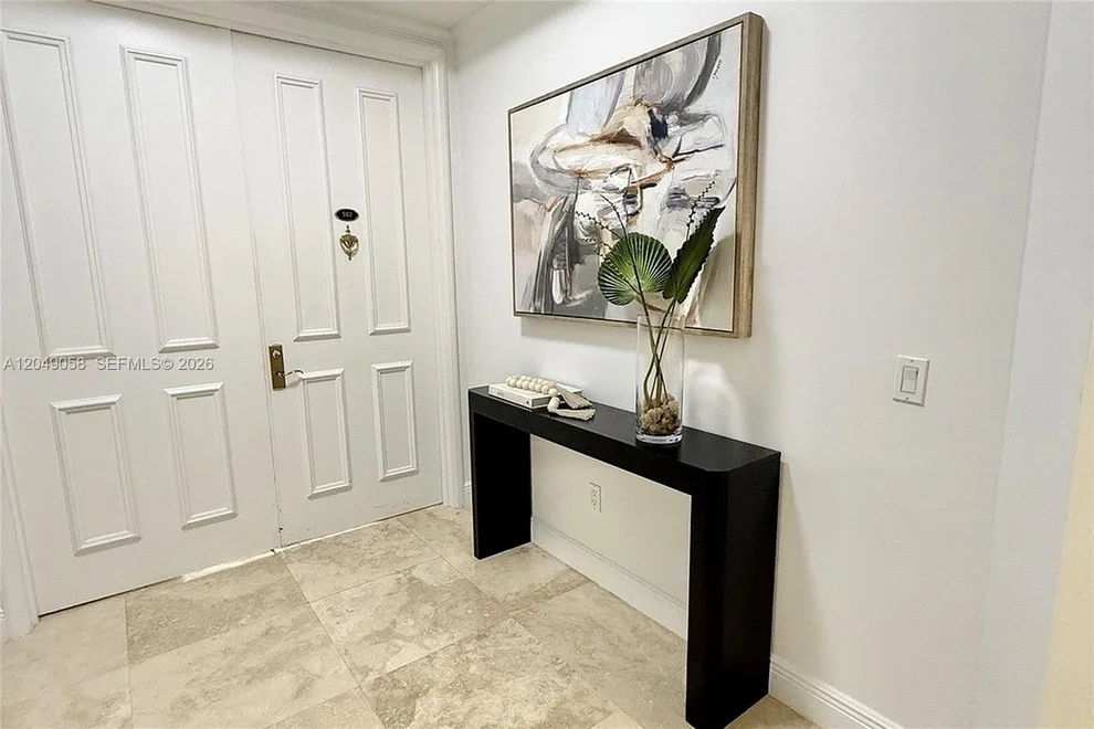 Unit for sale at 13621 Deering Bay Dr, Coral Gables, FL 33158