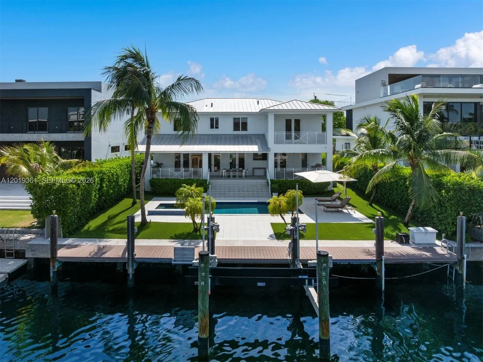 Unit for sale at 13040 N Bayshore Dr, North Miami, FL 33181