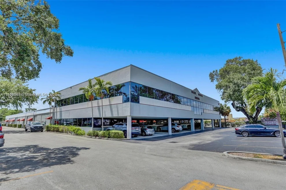 Unit for sale at 2870 Stirling Rd, Hollywood, FL 33020