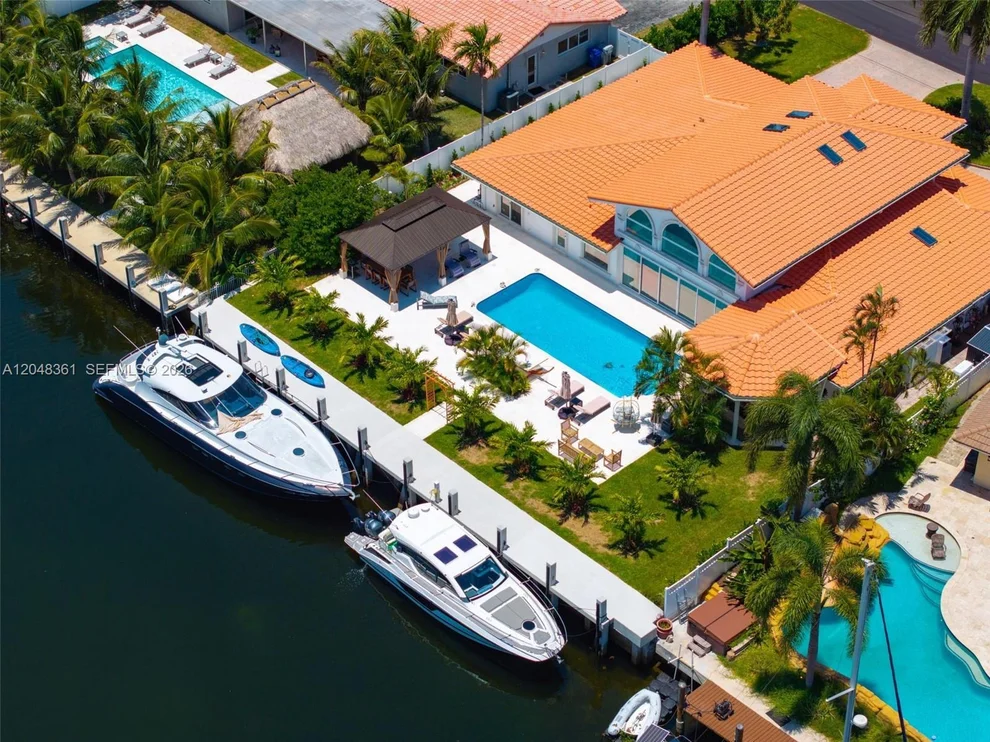 Unit for sale at 2770 NE 23rd Pl, Pompano Beach, FL 33062