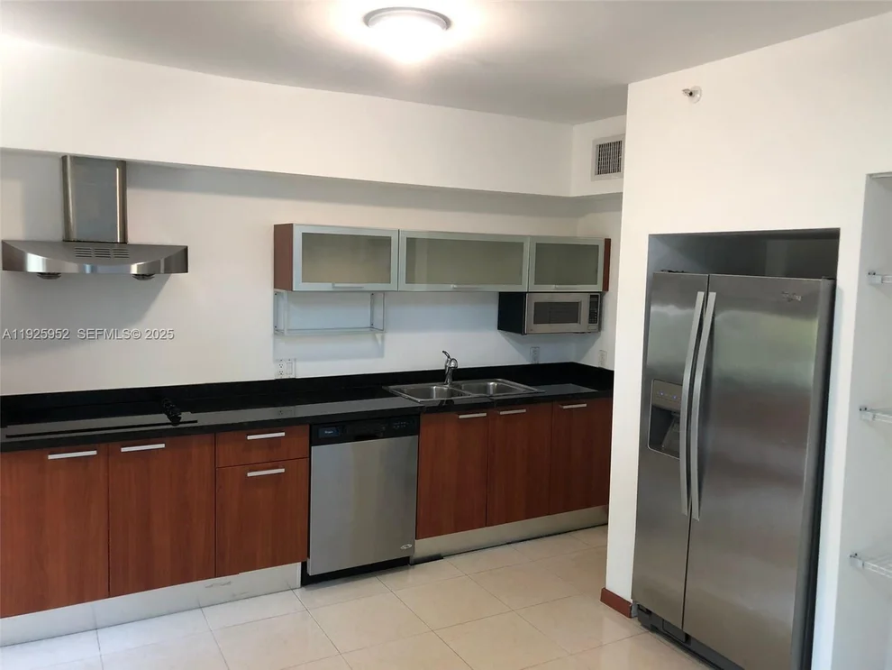 Unit for sale at 1650 Brickell Ave, Miami, FL 33129
