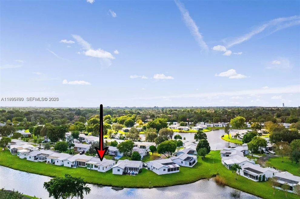 Unit for sale at 1086 NW 88th Way, Plantation, FL 33322