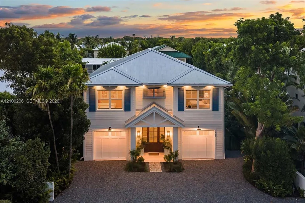 Unit for sale at 226 Navajo St, Plantation Key, FL 33070