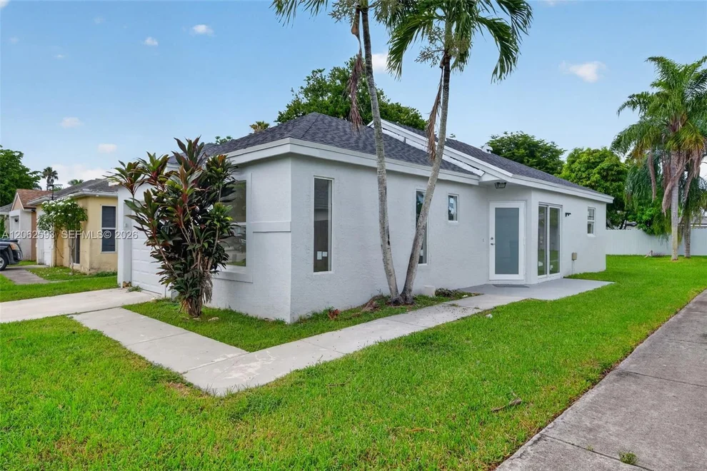 Unit for sale at 941 SW 7th Pl, Florida City, FL 33034